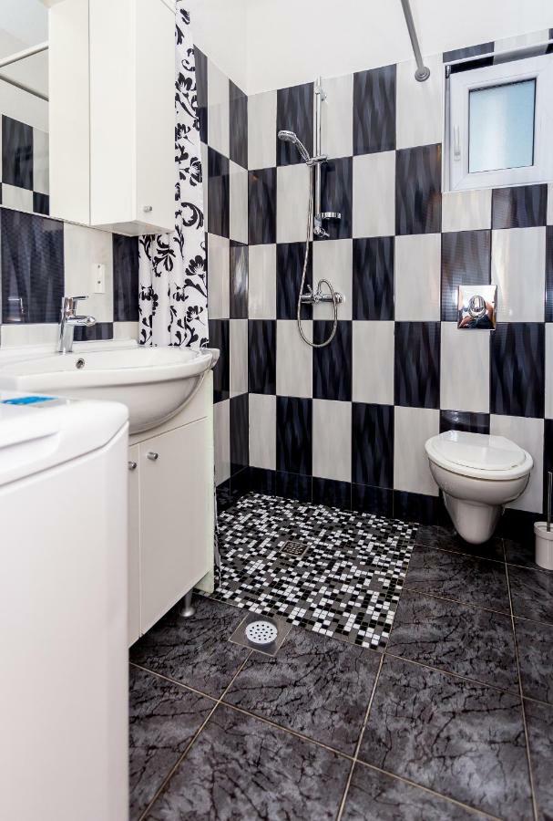 Apartments Blaza Подстрана Экстерьер фото
